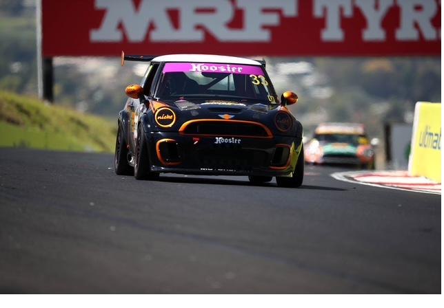 Number 33 head-on at Bathurst under the MRF Tyres banner